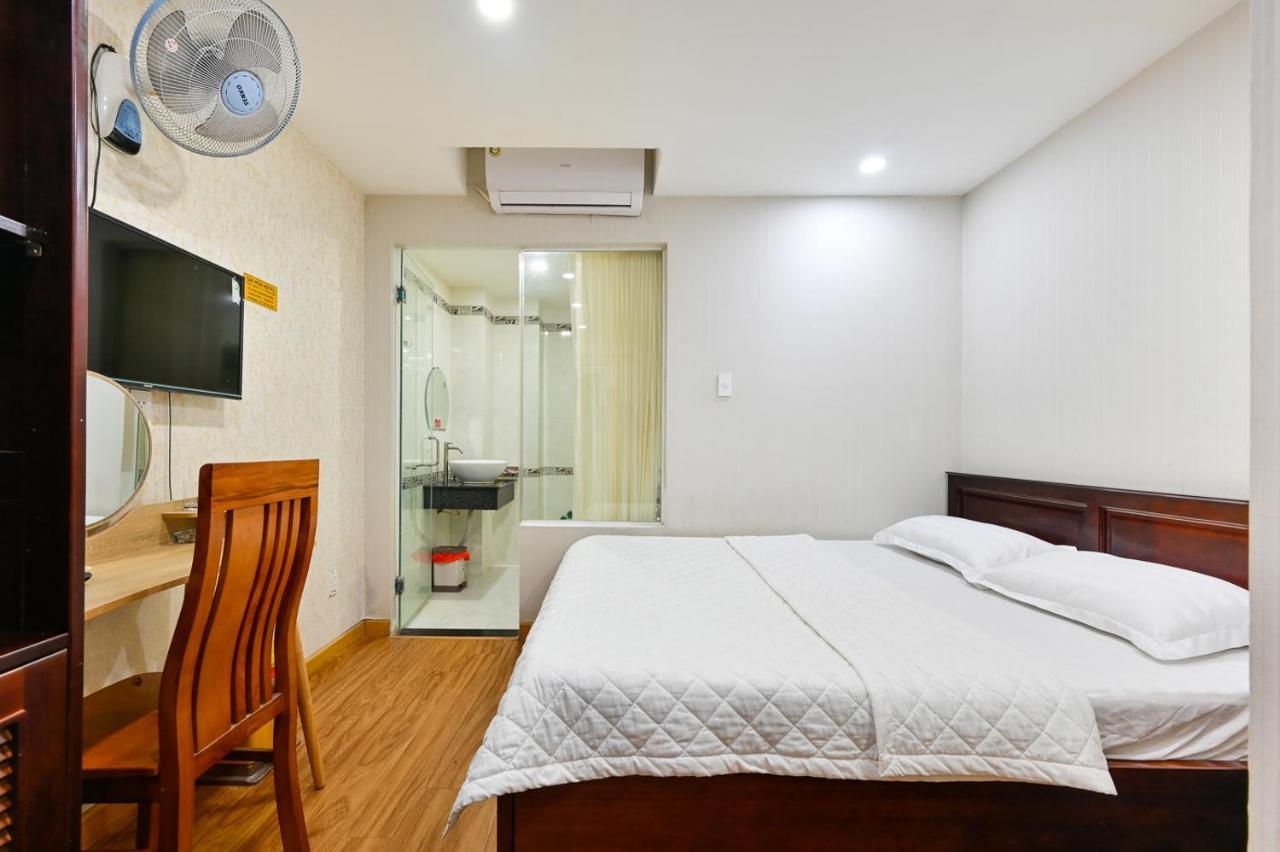 Gia Hoa Airport Hotel Ho Chi Minh City Exterior photo
