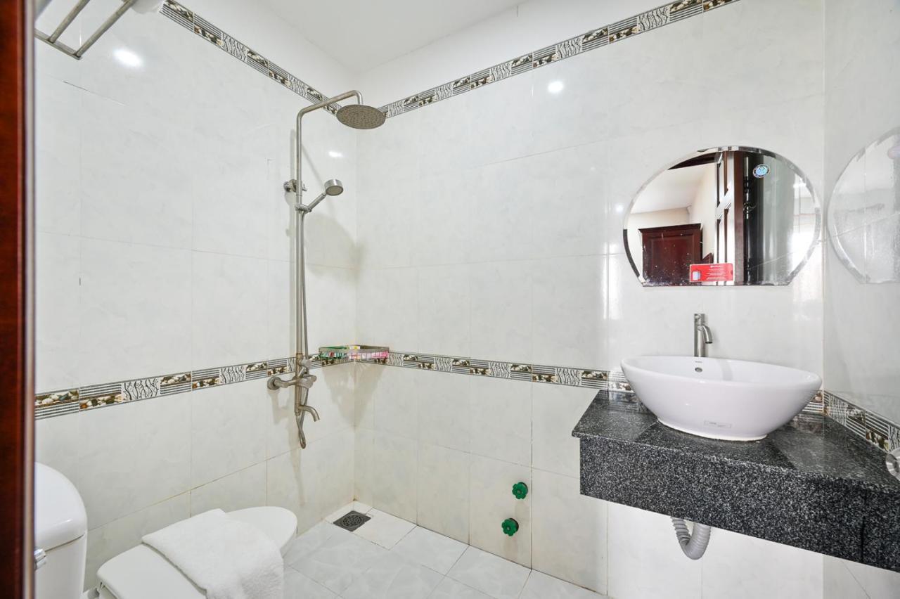 Gia Hoa Airport Hotel Ho Chi Minh City Exterior photo